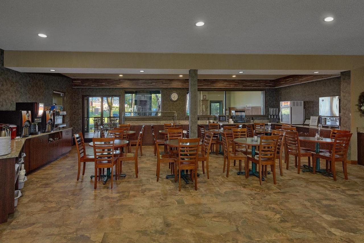 The Inn On The River Pigeon Forge Exteriör bild