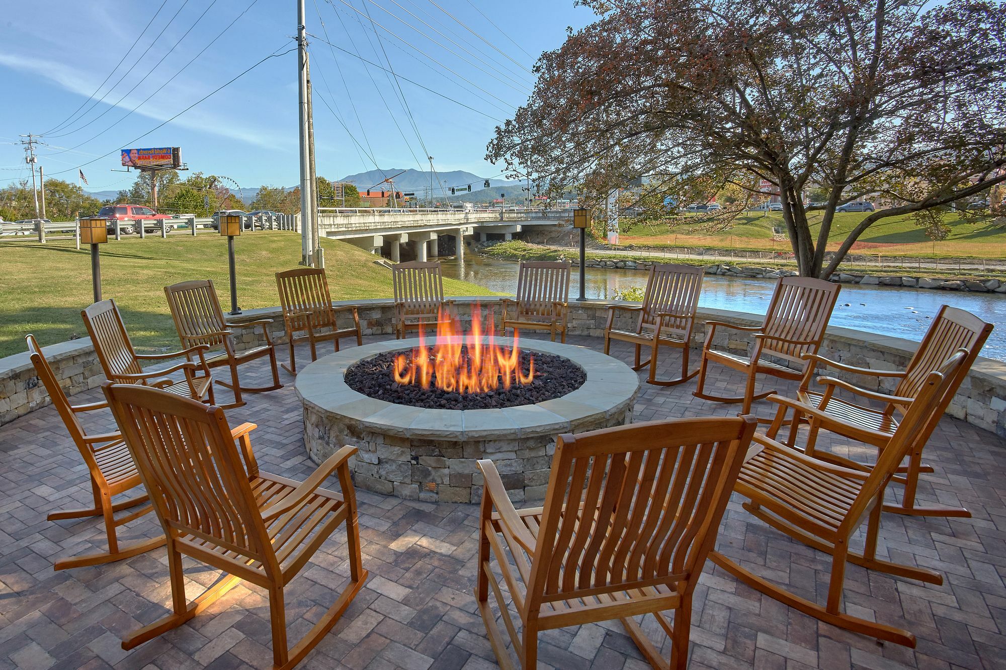 The Inn On The River Pigeon Forge Exteriör bild